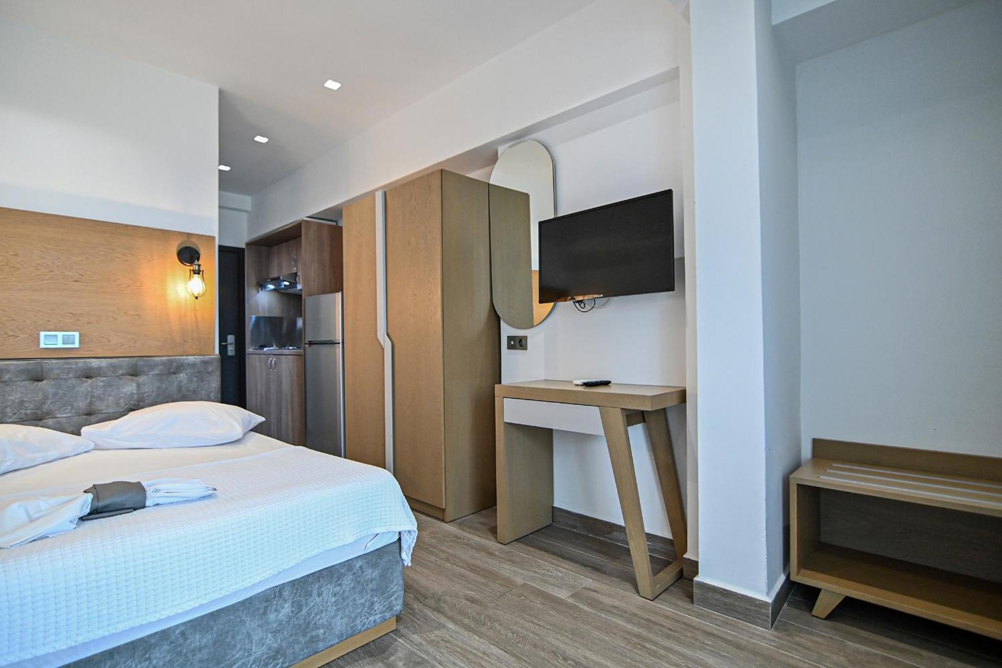 Amalia Sea View *